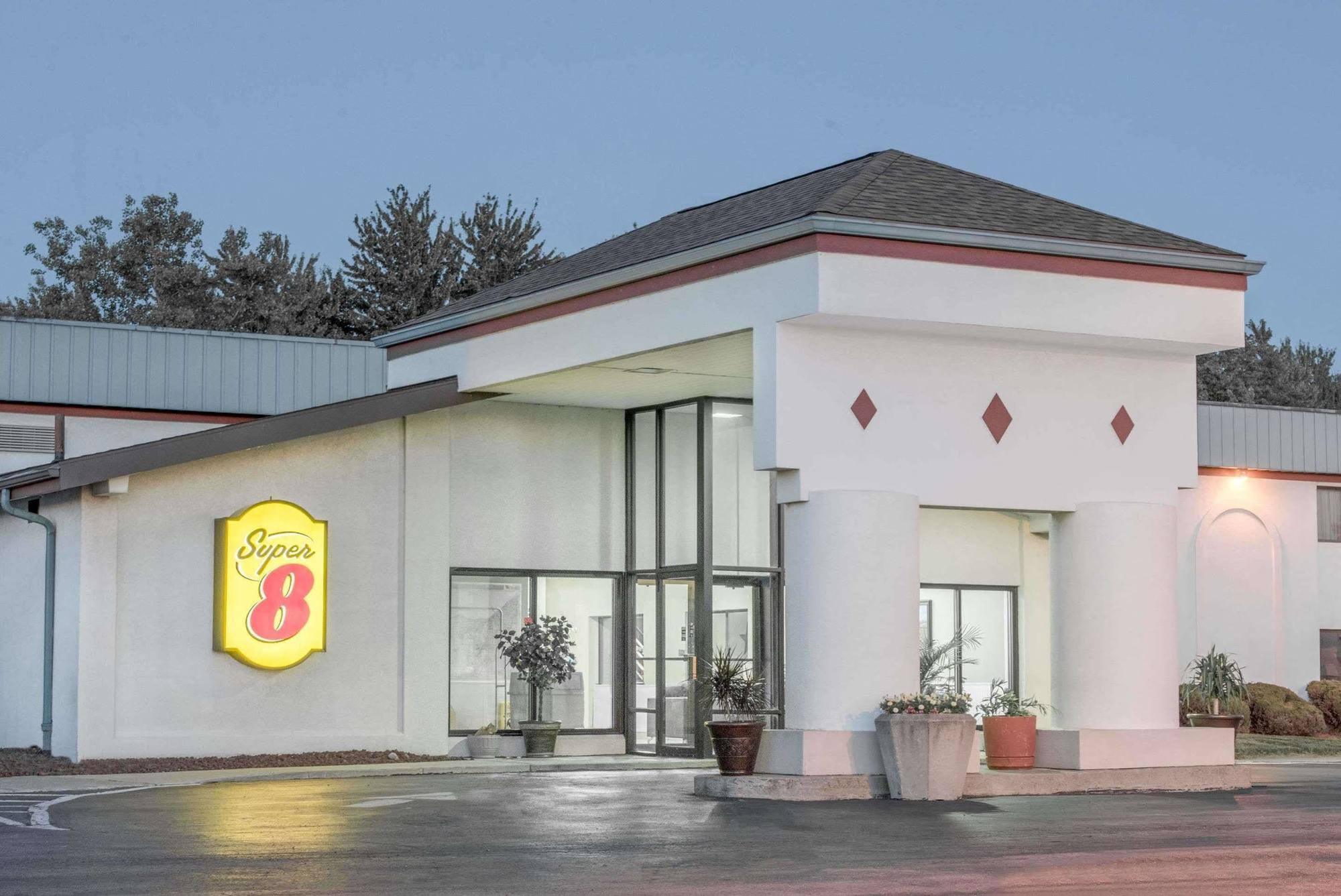 Hotel Super 8 Cleveland North Ridgeville Exterior foto